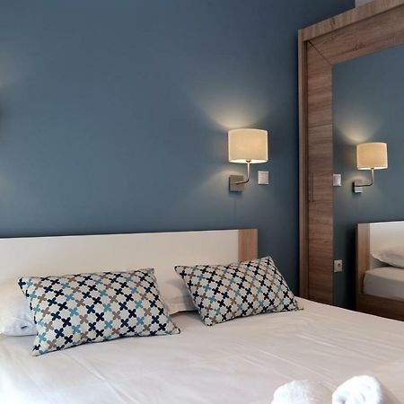 Stylish Modern Apartment, Nilie Hospitality Mgmt Tesalonika Bagian luar foto