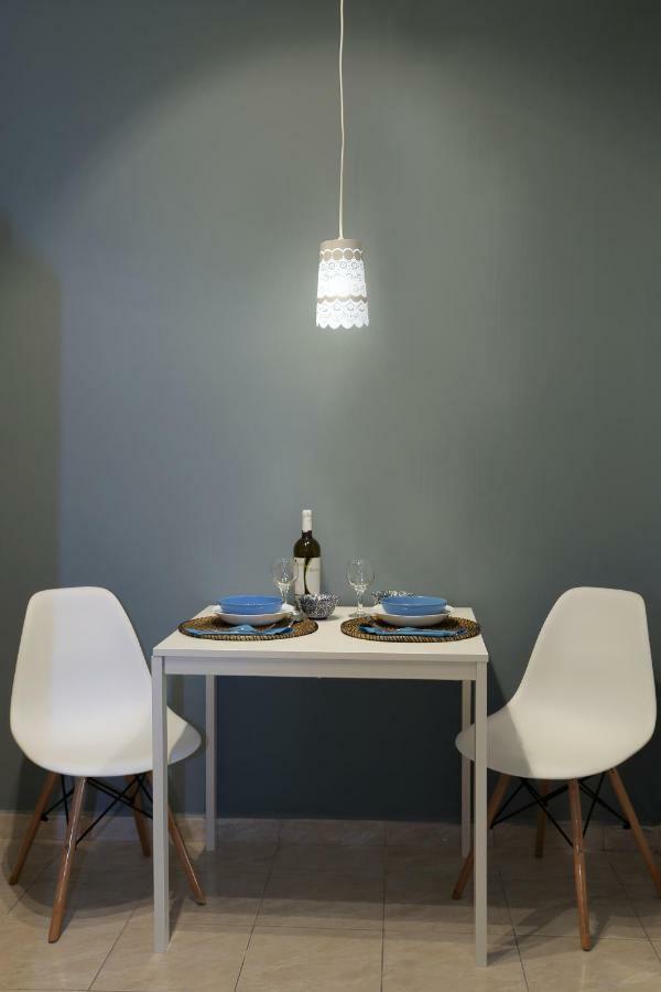 Stylish Modern Apartment, Nilie Hospitality Mgmt Tesalonika Bagian luar foto